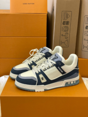 Loui Vuitto TRAINER SNEAKER - Image 2