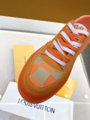 Loui Vuitto Low-Top SNEAKER - Image 7