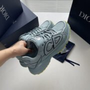 DR B30 Sneakers - Image 2