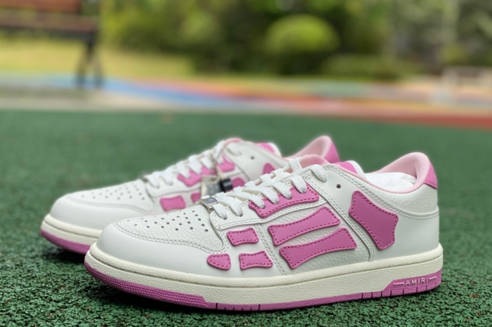 AR1M1 Low-Top Sneaker - Image 1