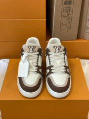 Loui Vuitto TRAINER SNEAKER - Image 5