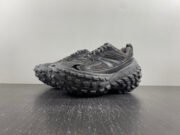 BLCG DEFENDER SNEAKER 685613-W2RA6 3000 - Image 3