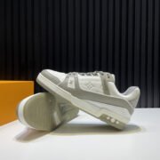 LV TRAINER SNEAKER LOW - Image 2