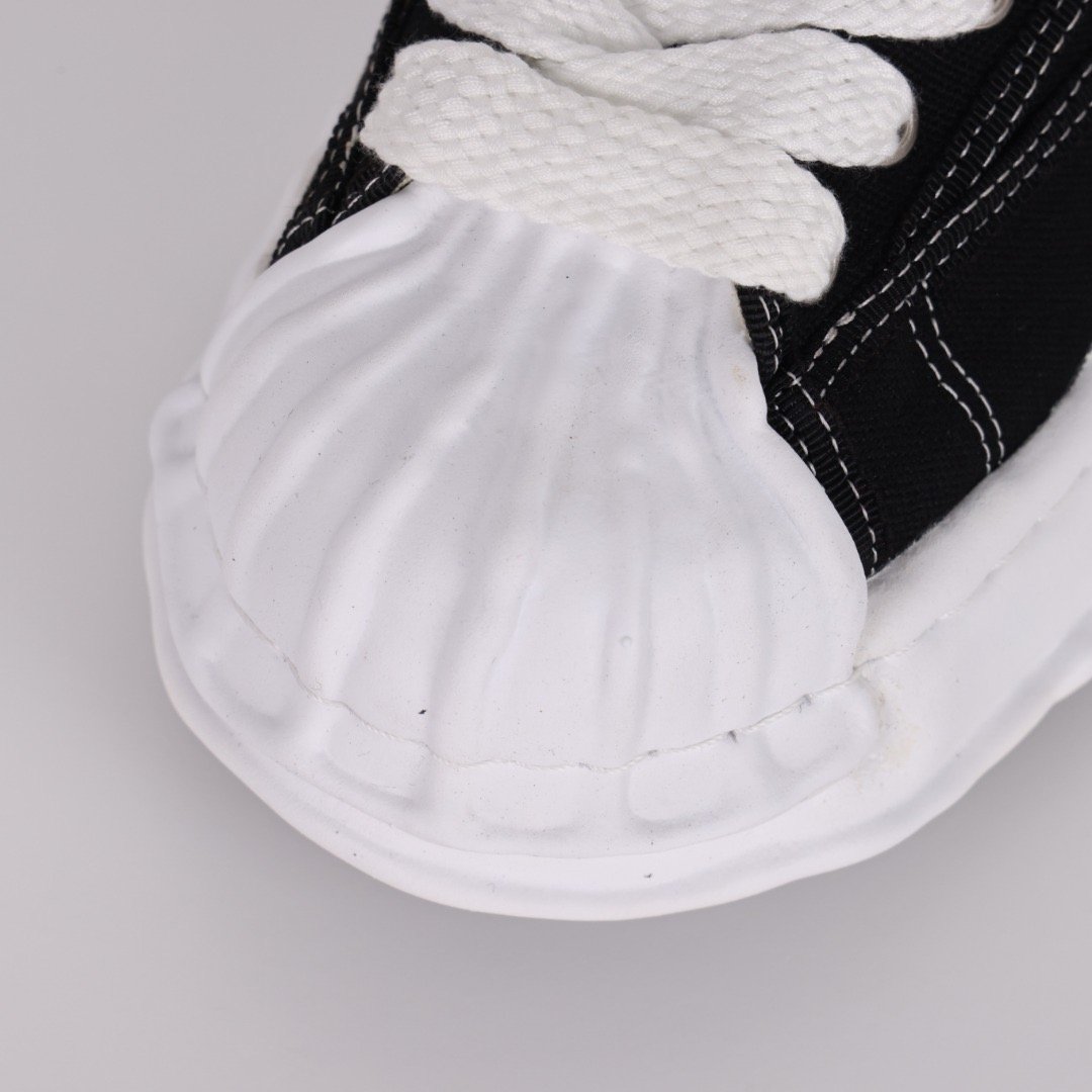 c0470eec697eda95e16afd2d23d32ab2d39b2944 MAISON MIHARA YASUHIRO MMY Sneaker - Image 7