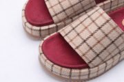 GUCC SLIPPERS - Image 11