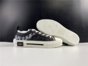 DR B23 Low Top Oblique Sneaker Black & White - Image 2