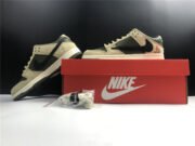 NIKE DUNK LOW TRAVIS SCOTT X PLAYSTATION - Image 4