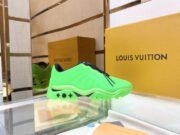 Loui Vuitto MILLENIUM SNEAKER - Image 2