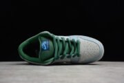 Nike Dunk SB Low Maple Leaf Central Park 313170-021 - Image 6