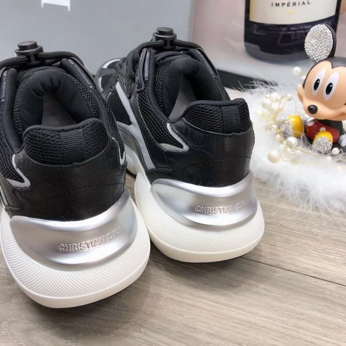 c507238cc68c55b3dfa625a372a1bb904673059a DR Oblique SNEAKER - Image 8