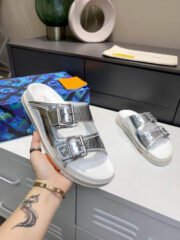 Loui Vuitto SLIPPERS - Image 9