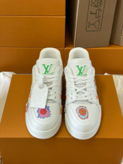 Loui Vuitto TRAINER SNEAKER - Image 3