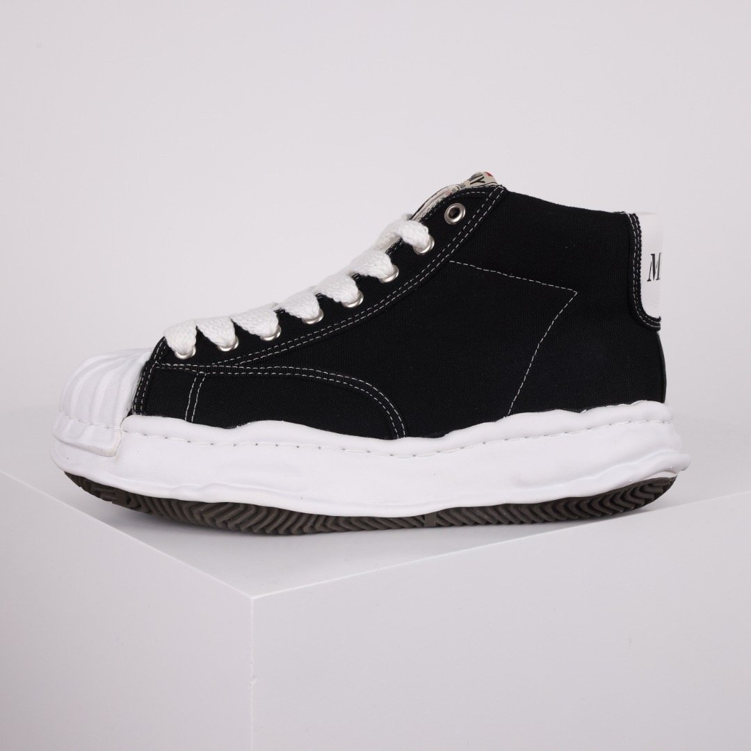 c862aa4821fdda20de5734b353bac70dd4965f18 MAISON MIHARA YASUHIRO MMY Sneaker - Image 3