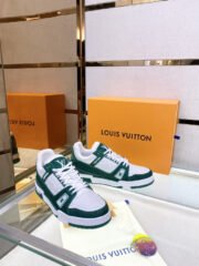 Loui Vuitto Low-Top SNEAKER - Image 7