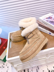 UGG 24 - Image 2