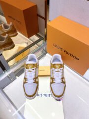 Loui Vuitto Low-Top SNEAKER - Image 6