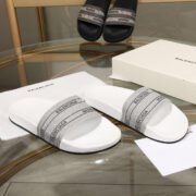 BLCG SLIPPERS - Image 6