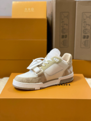 Loui Vuitto TRAINER SNEAKER - Image 5