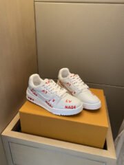 Loui Vuitto TRAINER SNEAKER - Image 3