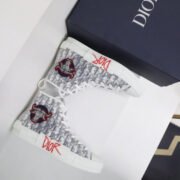 DR B23 Sneakers - Image 4