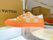 Loui Vuitto Low-Top SNEAKER - Image 3