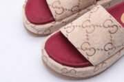 GUCC SLIPPERS - Image 16