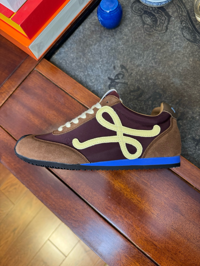 Loew Ballet Runner 2.0 - Image 1
