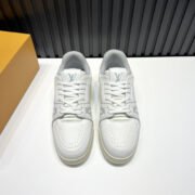 LV TRAINER SNEAKER LOW - Image 6