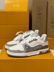 Loui Vuitto TRAINER SNEAKER - Image 2