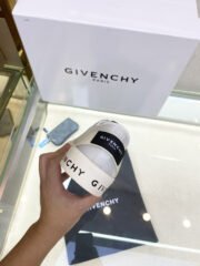 Givench Spectre Low-TOP SNEAKER - Image 6