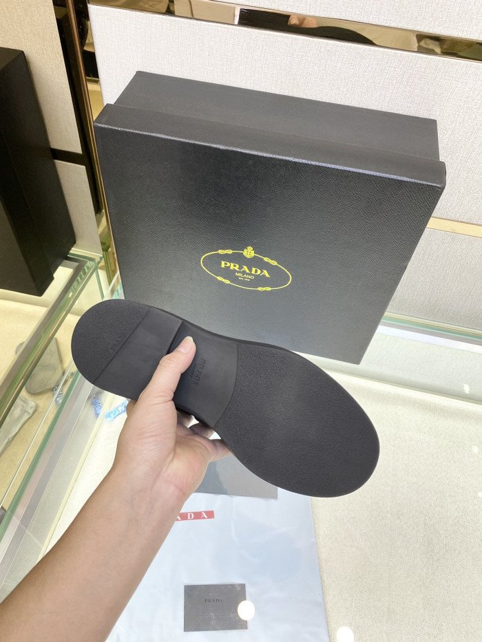 de8fb44333cee11210f0a2483f63c26cfc4ff1bc Prad BOOTS - Image 8