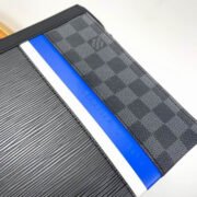 LOUI VUITTO WALLET M56827 27*21*3 - Image 8