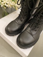 DR BOOTS - Image 6