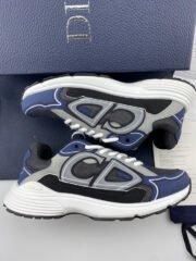 DR B30 Sneakers - Image 4