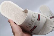 GUCC SLIPPERS - Image 9