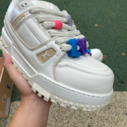 LV TRAINER MAXI White - Image 8