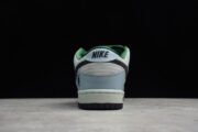 Nike Dunk SB Low Maple Leaf Central Park 313170-021 - Image 3