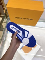 Loui Vuitto Low-Top SNEAKER - Image 6