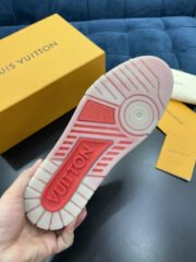 Loui Vuitto TRAINER SNEAKER - Image 8