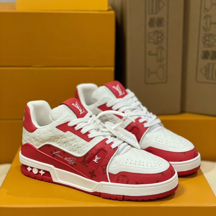 Loui Vuitto TRAINER SNEAKER - Image 1