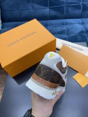 Loui Vuitto TRAINER SNEAKER - Image 3