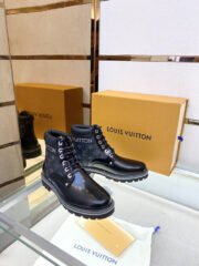 LOUS VUITON BOOTS - Image 4