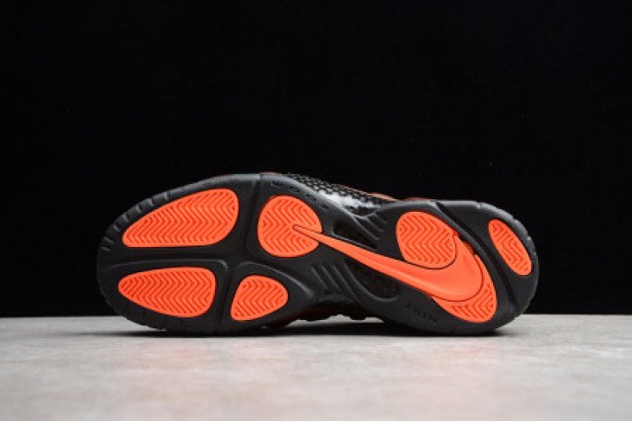 f4191153330db544c80bd8875fd2cc89d33b13c7 NIKE AIR FOAMPOSITE ONE 'HYPER CRIMSON' - 624041-800 - Image 4
