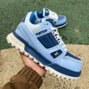 LV TRAINER MAXI Porcelain blue - Image 2