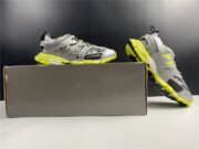 BLCG TRACK TRAINER GREY AND YELLOW 542023 W1GC1 1230 - Image 17