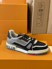 Loui Vuitto TRAINER SNEAKER - Image 6