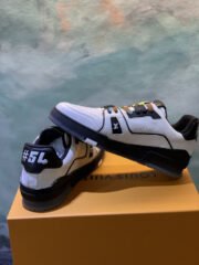 LV TRAINER SNEAKER LOW - Image 8
