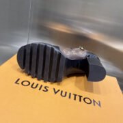 LOUS VUITON BROWN STAR TRAIL ANKLE BOOTS - Image 3