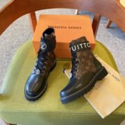 LOUS VUITON BOOTS - Image 5