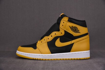 AIR JORDAN 1 RETRO HIGH OG “POLLEN” 555088-701